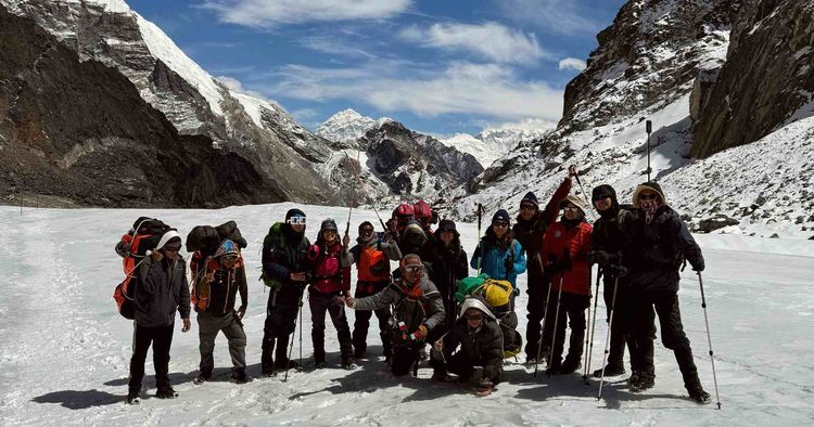 Nepal Chola Pass